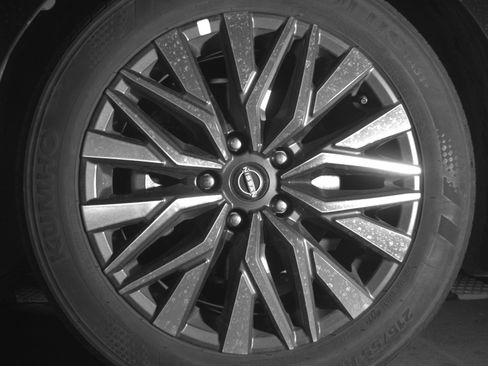 Used 2025 Nissan Altima 2.5 SV image 12