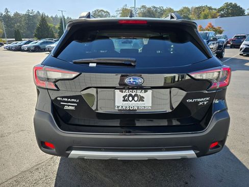 Used 2024 Subaru Outback Limited XT image 4
