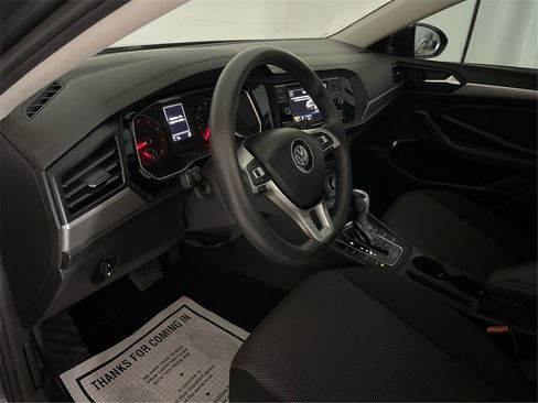Used 2020 Volkswagen Jetta S image 18