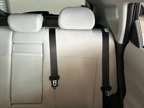 Used 2025 Hyundai Kona SEL FWD image 14