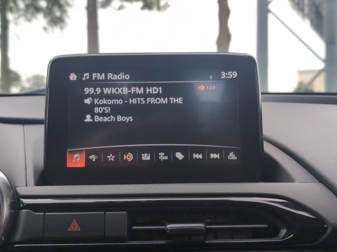 Used 2023 MAZDA MX-5 Miata Grand Touring w/ Weather Package image 44