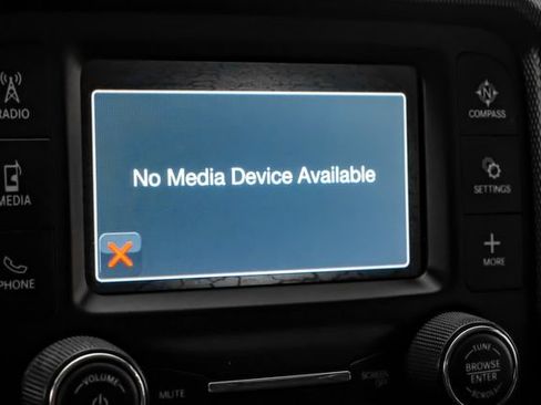 Used 2019 Jeep Wrangler Sport AWD/4WD image 31