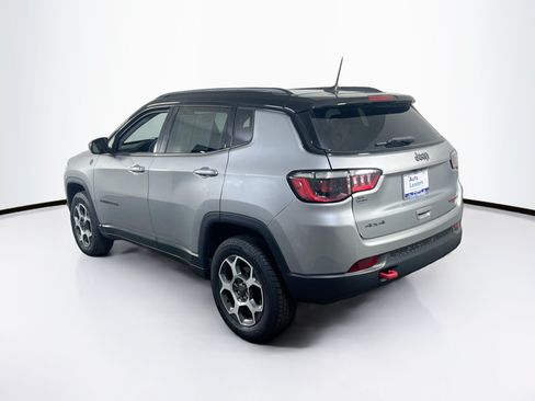 Used 2022 Jeep Compass Trailhawk w/ Sun and Sound Group AWD/4WD image 7