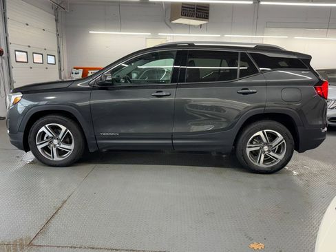 Used 2020 GMC Terrain SLT w/ Preferred Package AWD/4WD image 12