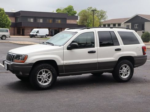 Used 2002 Jeep Grand Cherokee Laredo AWD/4WD image 10