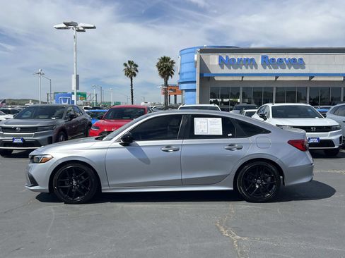 Certified 2024 Honda Civic Sport image 2