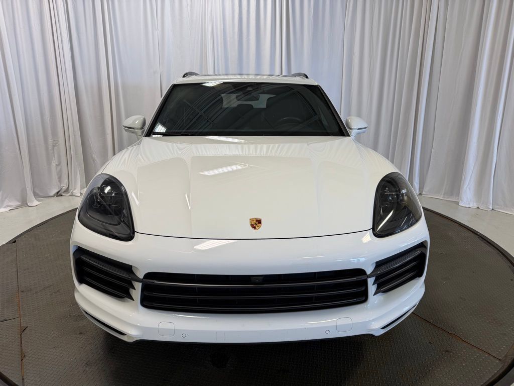 Certified 2023 Porsche Cayenne Platinum Edition AWD/4WD image 35