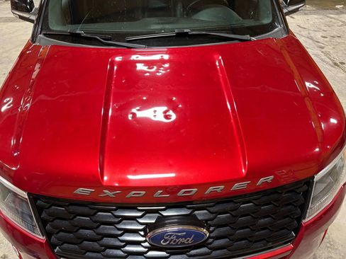 Used 2018 Ford Explorer Sport w/ Equipment Group 401A image 14