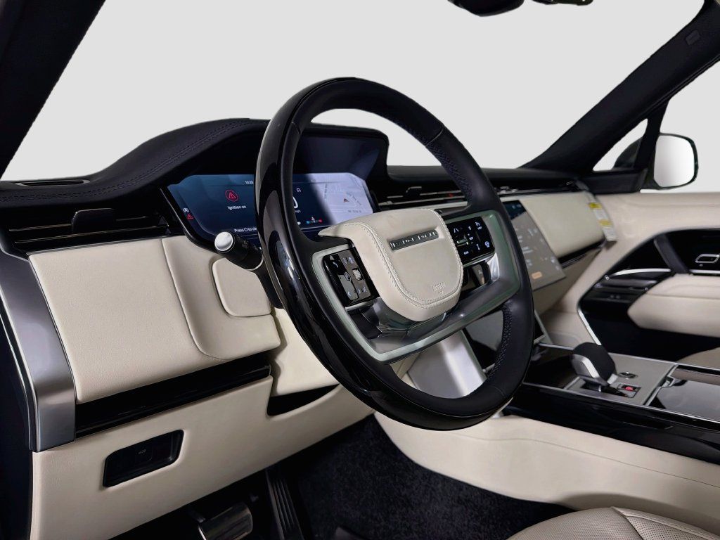 New 2026 Land Rover Range Rover SE AWD/4WD image 9