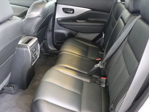Used 2020 Nissan Murano SL w/ Moonroof Package AWD/4WD image 33