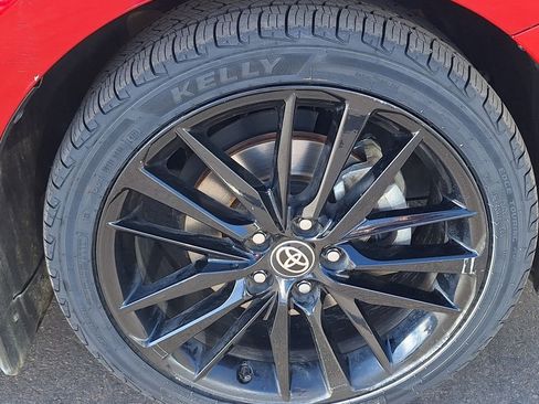 Used 2021 Toyota Camry XSE image 28