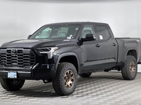 New 2025 Toyota Tundra Limited AWD/4WD image 8