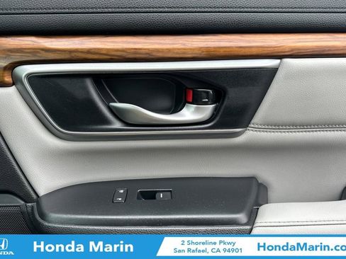 Used 2019 Honda CR-V Touring image 22