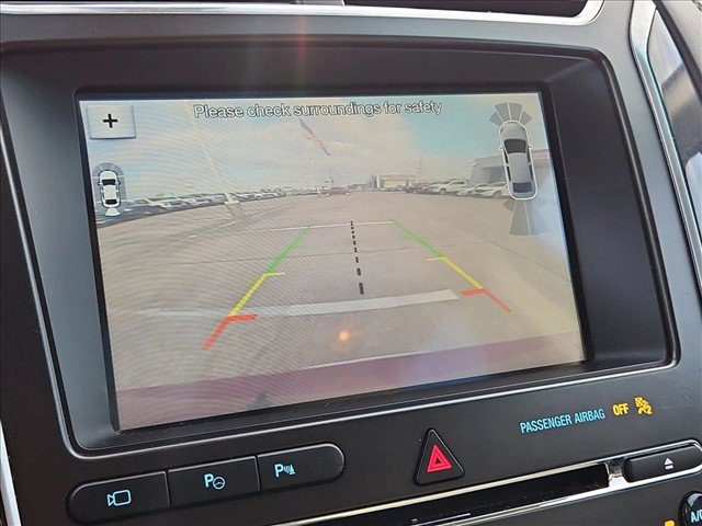 Used 2017 Ford Explorer Platinum AWD/4WD image 14