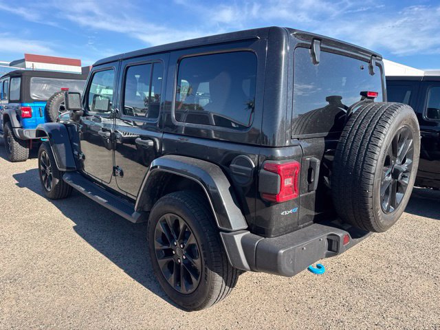 Used 2024 Jeep Wrangler Unlimited Sahara w/ Technology Group AWD/4WD image 8
