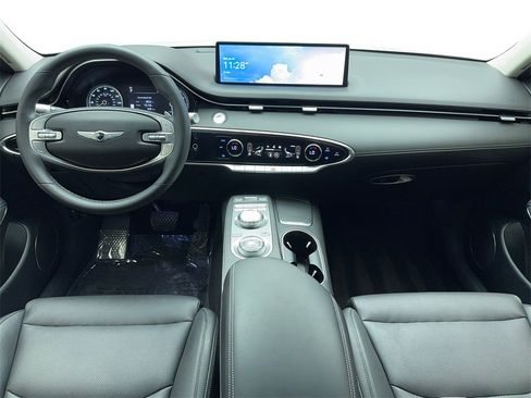 Used 2024 Genesis GV70 2.5T w/ Select Package image 16