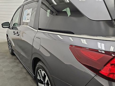New 2026 Honda Odyssey EX-L image 6