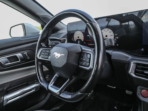 Used 2024 Ford Mustang Premium image 16