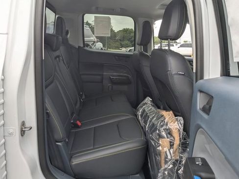 New 2025 Ford Maverick Lobo image 23