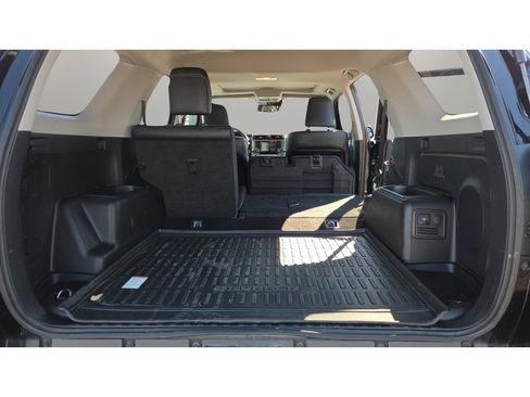 Used 2020 Toyota 4Runner Limited image 14