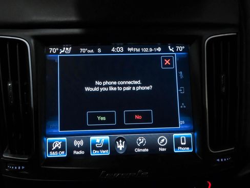 Used 2019 Maserati Levante GranLusso image 26