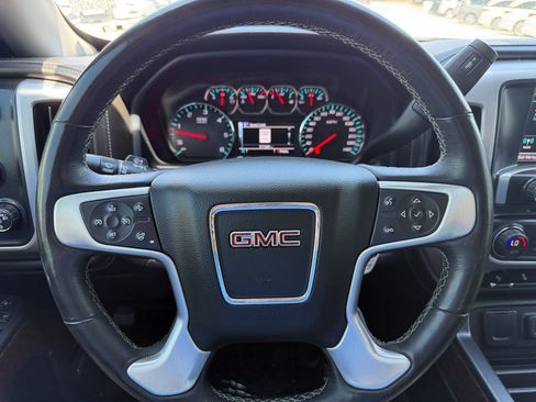 Used 2018 GMC Sierra 1500 SLT AWD/4WD image 33