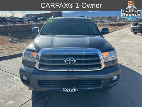 Used 2016 Toyota Sequoia SR5 image 2