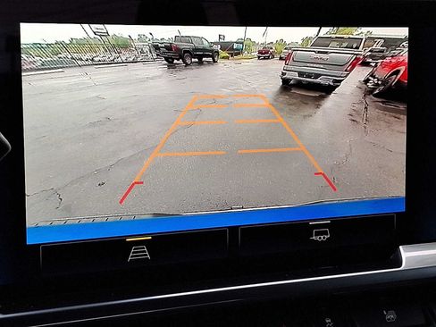 Used 2026 Chevrolet Silverado 1500 LT AWD/4WD image 18