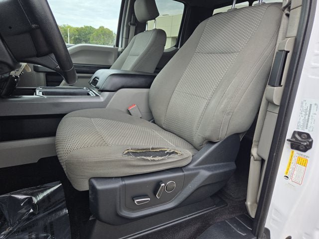 Used 2015 Ford F150 XLT w/ Equipment Group 302A Luxury AWD/4WD image 22