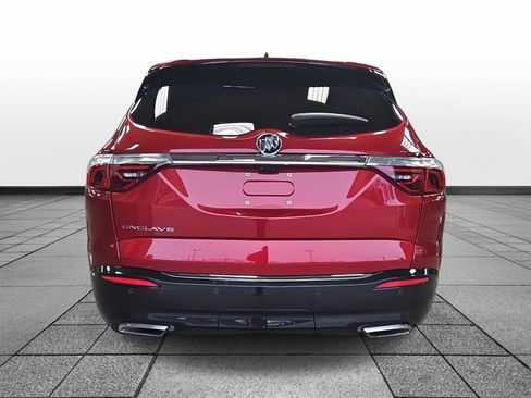 Used 2024 Buick Enclave Premium image 6