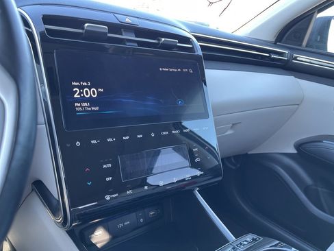 Used 2023 Hyundai Tucson Limited image 24