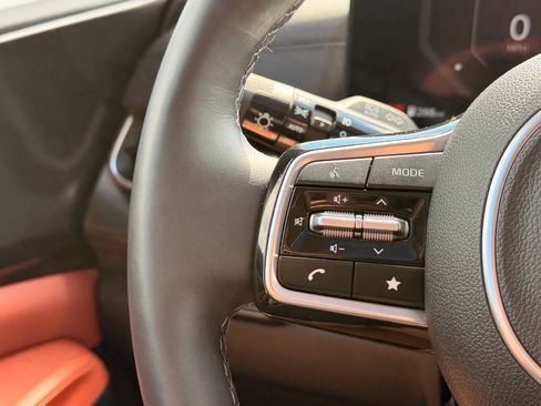 Used 2026 Kia Carnival SX Prestige FWD image 18
