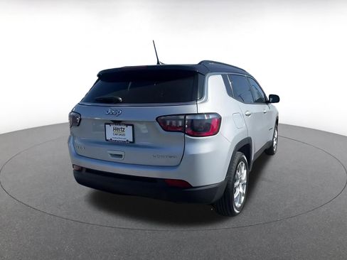 Used 2025 Jeep Compass Limited image 14