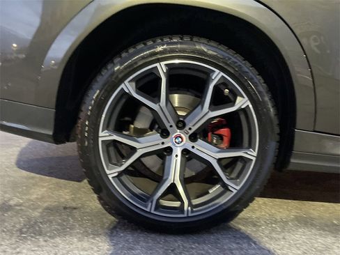 Used 2023 BMW X6 M50i w/ Executive Package image 12