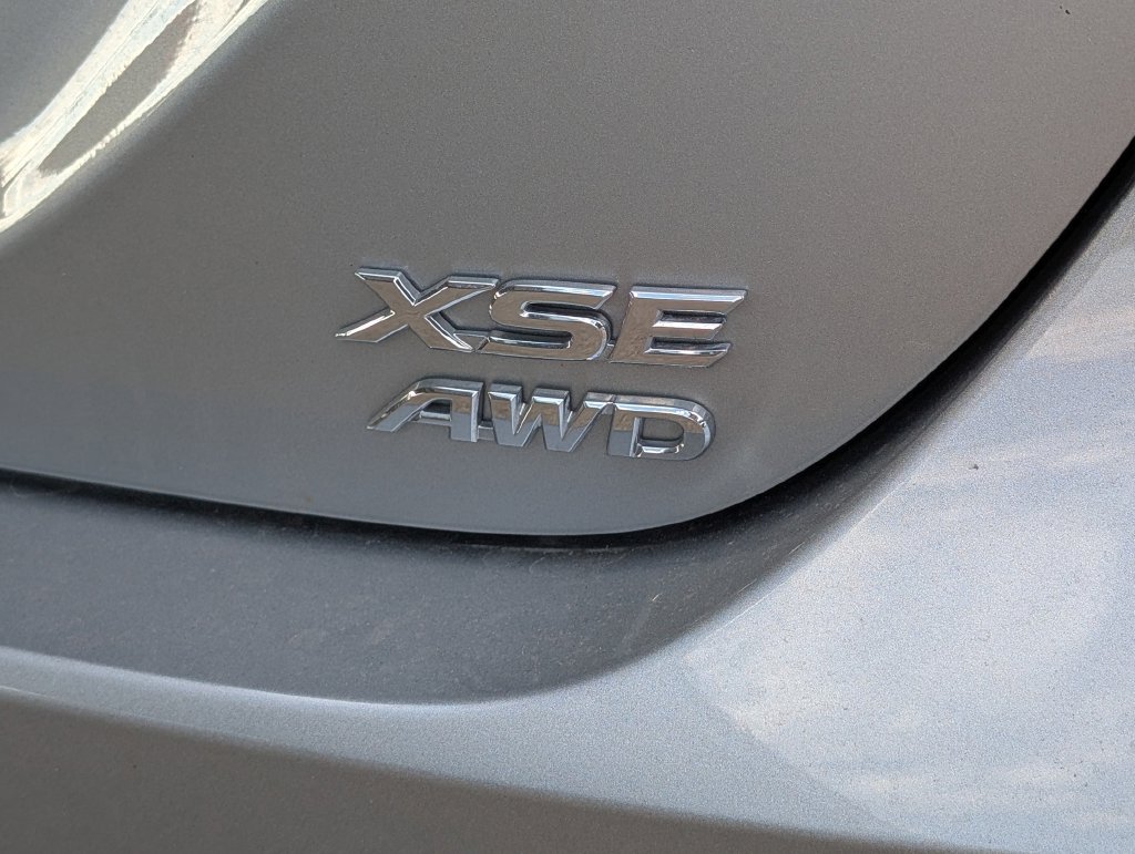 Used 2022 Toyota Camry XSE AWD/4WD image 36