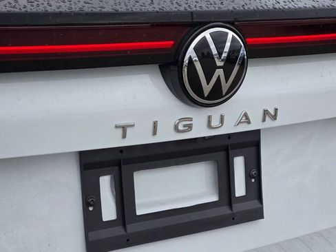 New 2026 Volkswagen Tiguan S FWD image 9