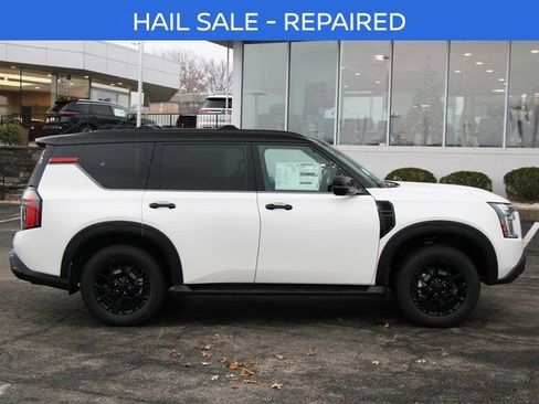 New 2026 Nissan Armada PRO-4X w/ Captain's Chari Seat Package AWD/4WD image 10