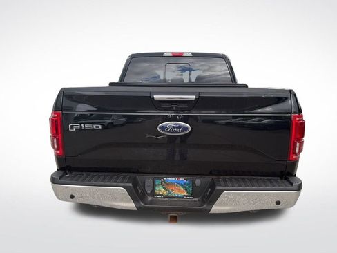 Used 2016 Ford F150 Lariat image 7