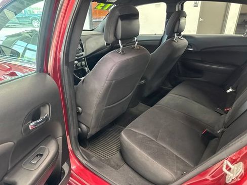 Used 2013 Chrysler 200 LX FWD image 18