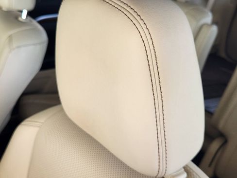 Used 2018 Toyota Highlander Limited Platinum image 14