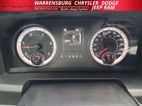 Used 2016 RAM 2500 Tradesman w/ Chrome Appearance Group image 17