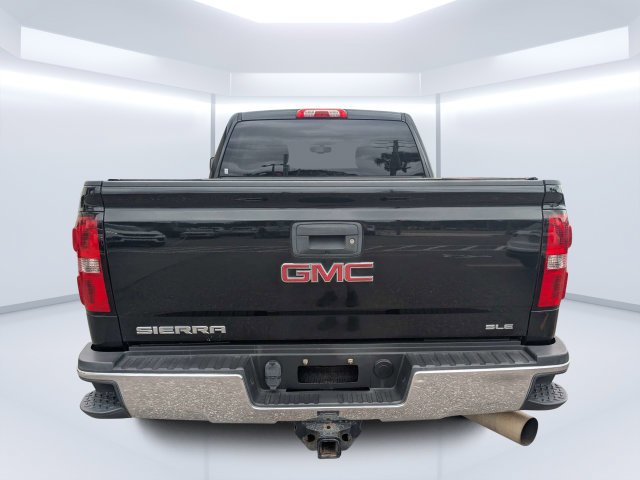 Used 2015 GMC Sierra 2500 SLE w/ SLE Preferred Package AWD/4WD image 4