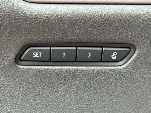 Certified 2022 Cadillac XT6 Sport w/ Platinum Package image 18