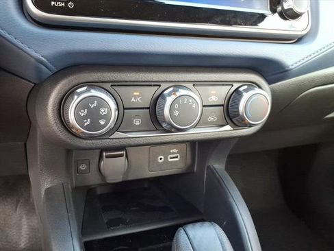 New 2025 Nissan Versa SV w/ Trunk Package image 24