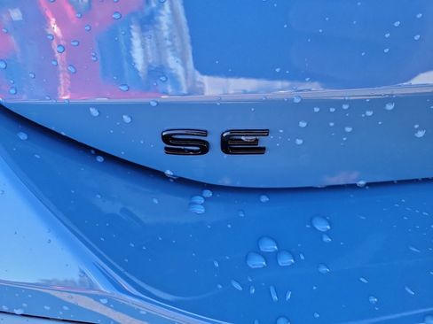 New 2026 Volkswagen Tiguan SE R-Line AWD/4WD image 14