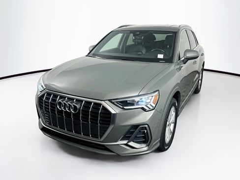 Used 2025 Audi Q3 2.0T Premium AWD/4WD image 3
