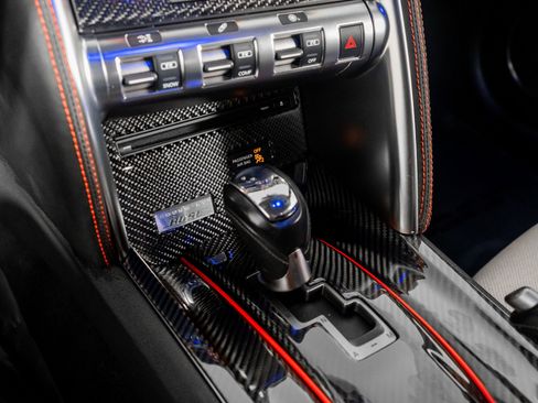 Used 2009 Nissan GT-R Premium image 39