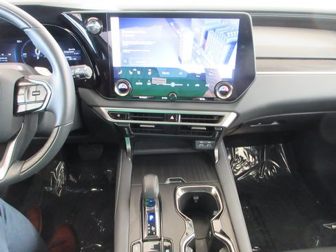 Used 2025 Lexus RX 350h w/ Convenience Package AWD/4WD image 37