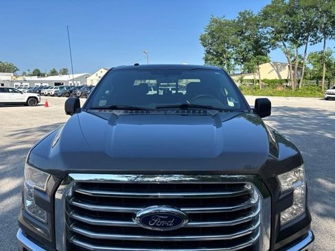 Used 2017 Ford F150 XLT w/ Equipment Group 302A Luxury AWD/4WD image 9