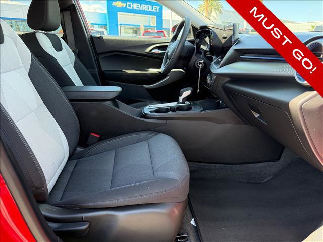 Certified 2026 Chevrolet Trax LS FWD image 10